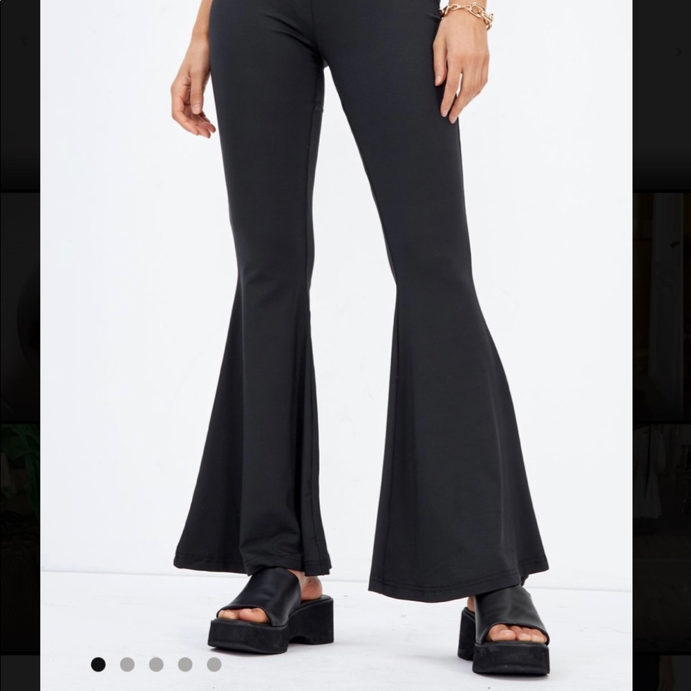 Glassons high rise super flare pant size XS - Picture 1 of 3